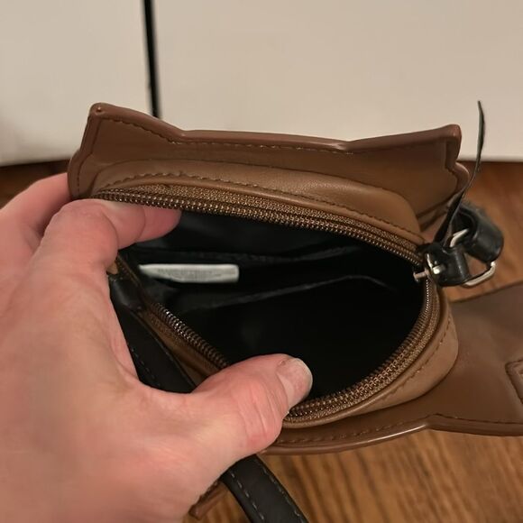 Lily Bloom Fox Mini Crossbody Bag - Picture 5 of 5